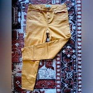 Honey Mustard skinny jeans. Like new!